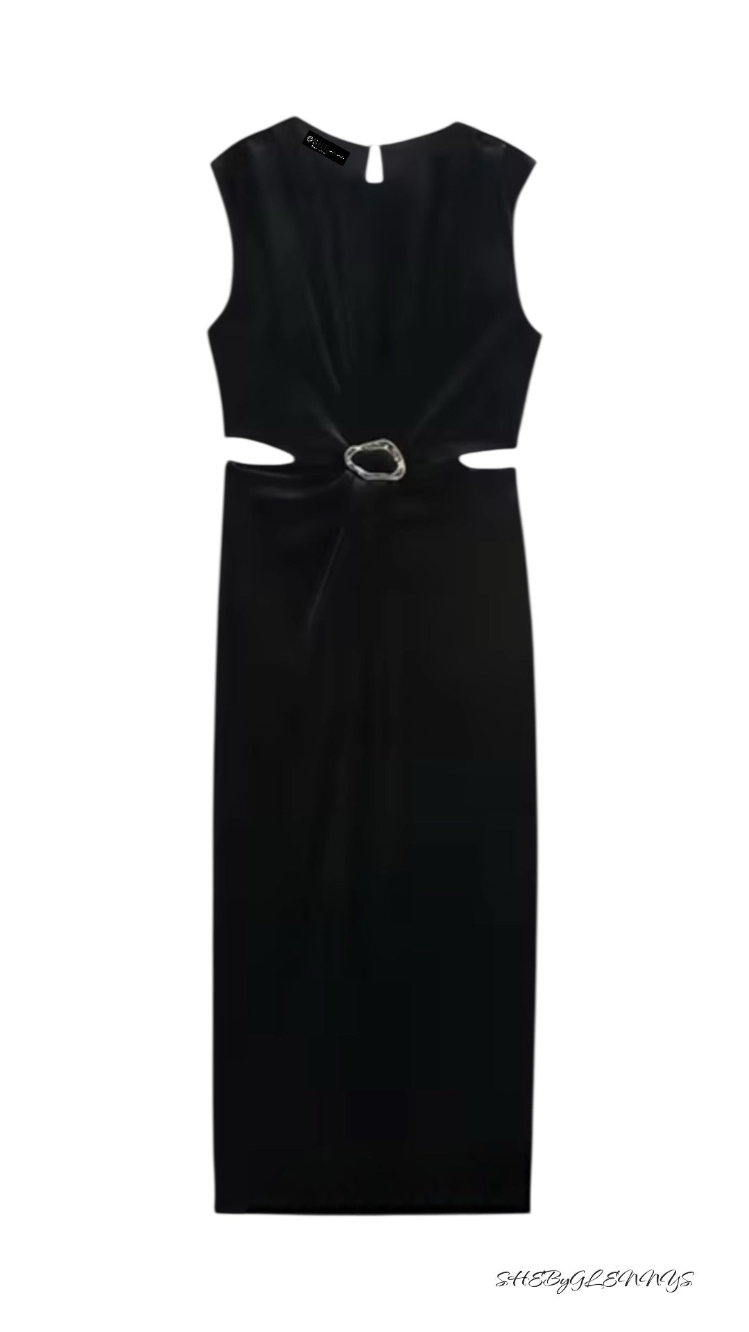 BLACK VELVET DRESS WITH BROOCH