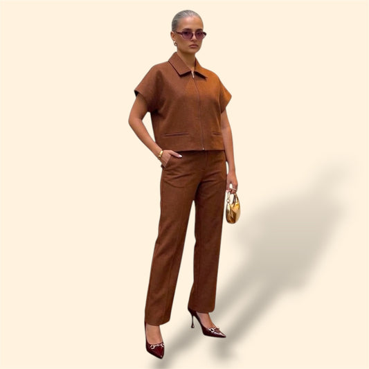 TERRACOTTA- COLORED SET