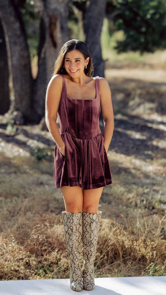 BURGUNDY COCKTAIL DRESS