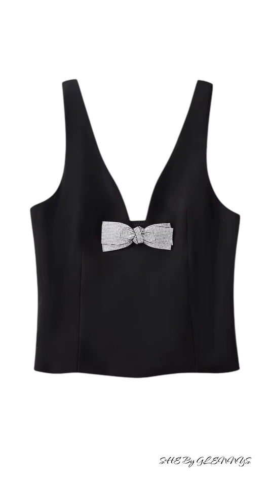 TOP V BLACK
