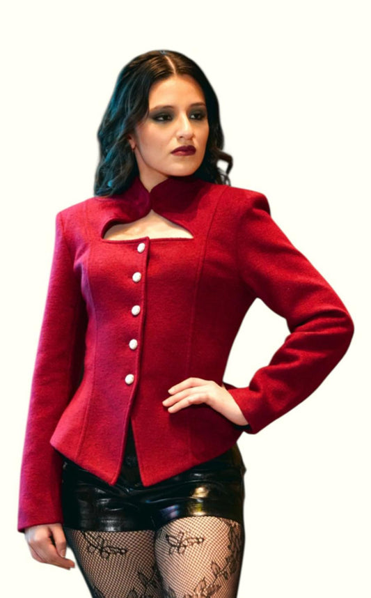 BURGUNDY BLAZER STYLE